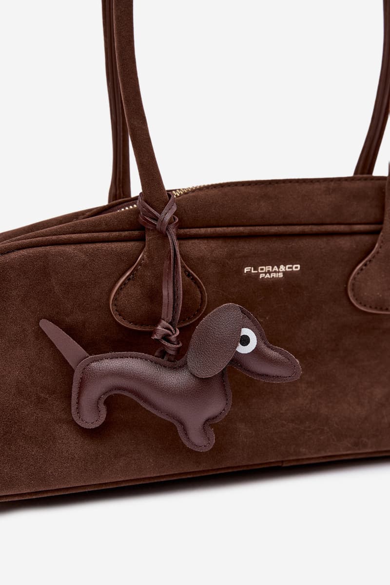 Flora&Co čokoládová bageta kabelka 4