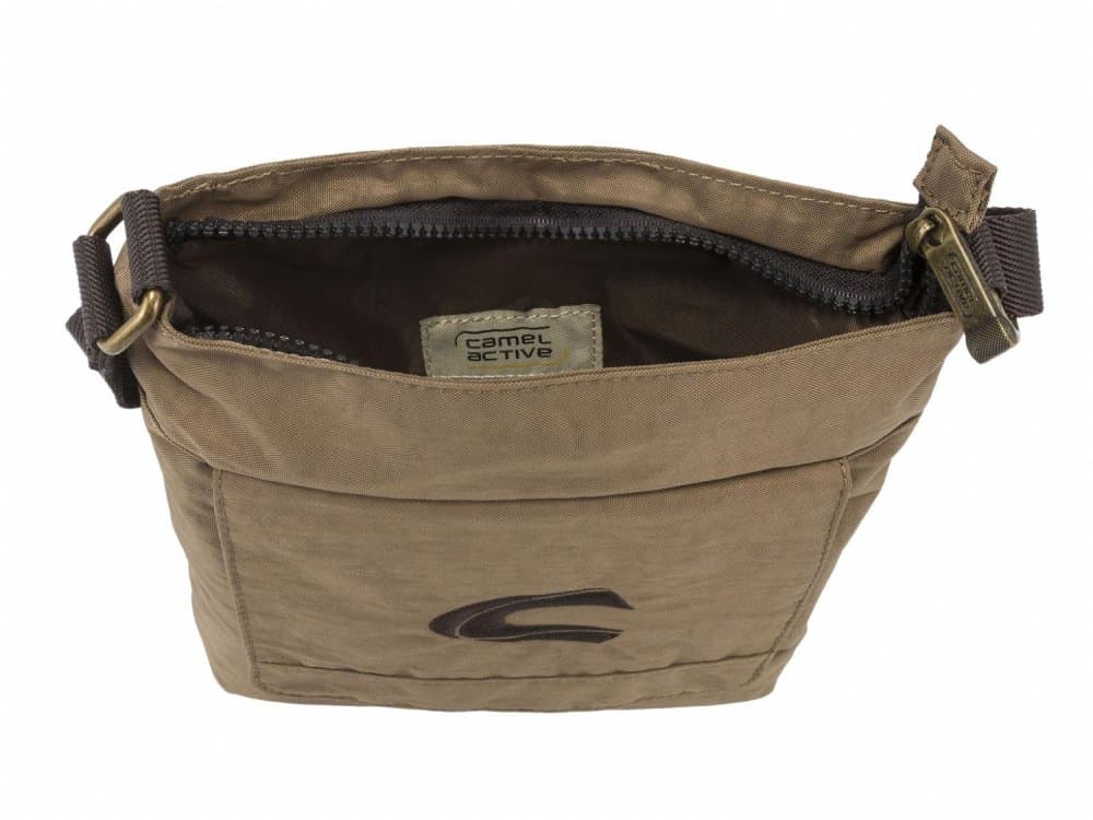Camel Active taštička přes rameno B00-603-25 nugátová 3