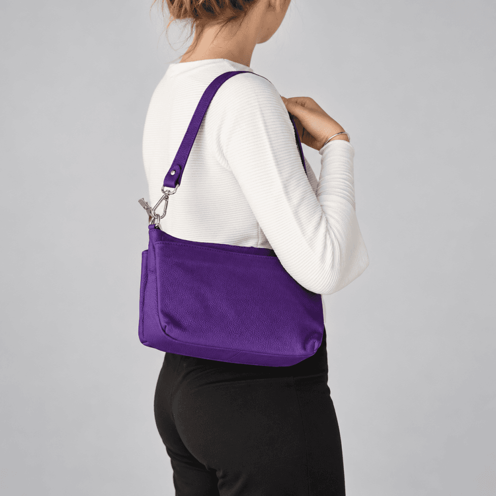 Kožená kabelka SARA BAGS 6358 fialová 4