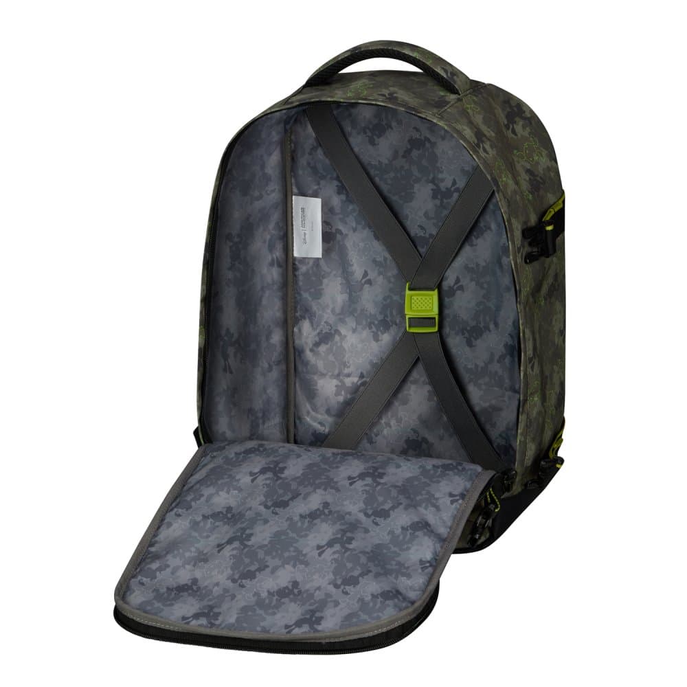 Underseater Ryanair ( 40x25x20 cm) American Tourister Take2cabin Disney S Donald duck camo 152559-A357 3