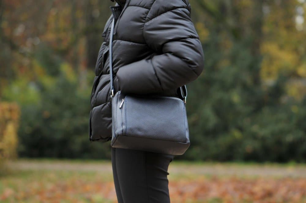 Kožená crossbody kabelka SARA BAGS 5542 modrá 6