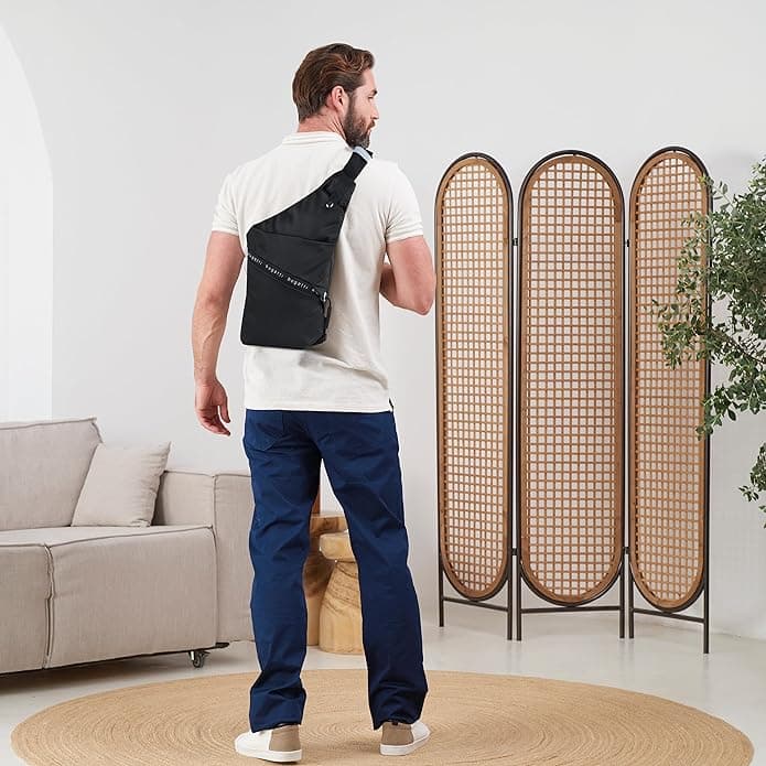 Bugatti Pánský batoh na jedno rameno černý BlancDeLight 49451101 body safe bag 6
