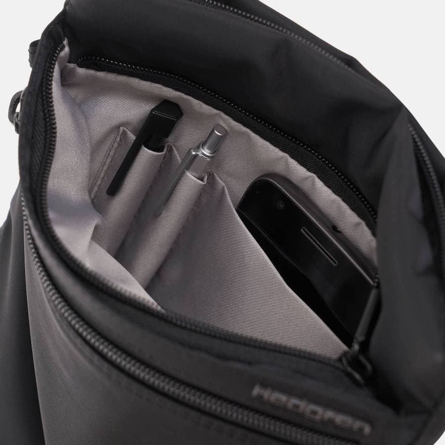 Hedgren Inner City Leonce kabelka s RFID black 4