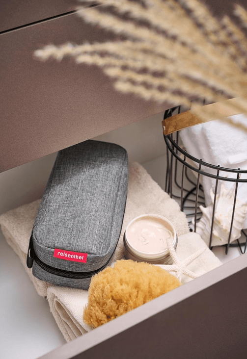 Reisenthel Multicase twist silver WJ7052 – malá kosmetická taštička 5