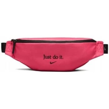 Kabelka Nike Heritage Hip Pack