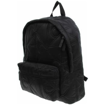 Calvin Klein Jeans dámský batoh LV04D3141G UB1 Black 2