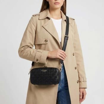 Kabelka přes rameno Guess Sandy Camera Crossbody, černá 4