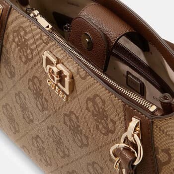 Kabelka Guess Karnilla Logo Gfriend Carryall, hnědá 3
