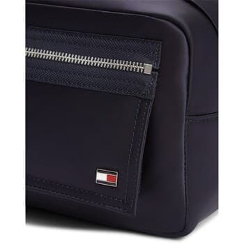 Kosmetická taška Tommy Hilfiger AM0AM14111DW6 2