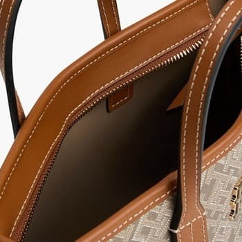 Kabelka Tommy Hilfiger Aw0aw18848 Th Monoplay Mini Tote Le 4