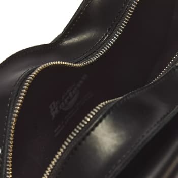 Batoh Dr. Martens AC807033 3