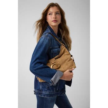 Kabelka Guess Camden Shoulder Bag 2