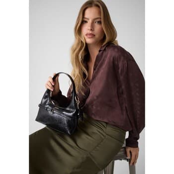 Kabelka Guess Taylor Mini Hobo, černá 2