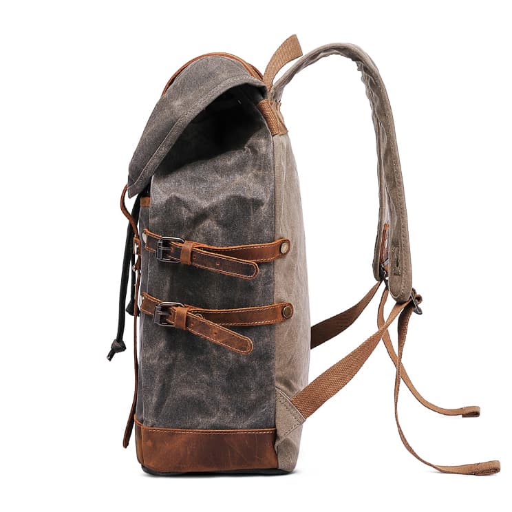 VALMIO Batoh outdoorový Skaut 2.0 - tmavě zelený Zelená Objem 23 L 5