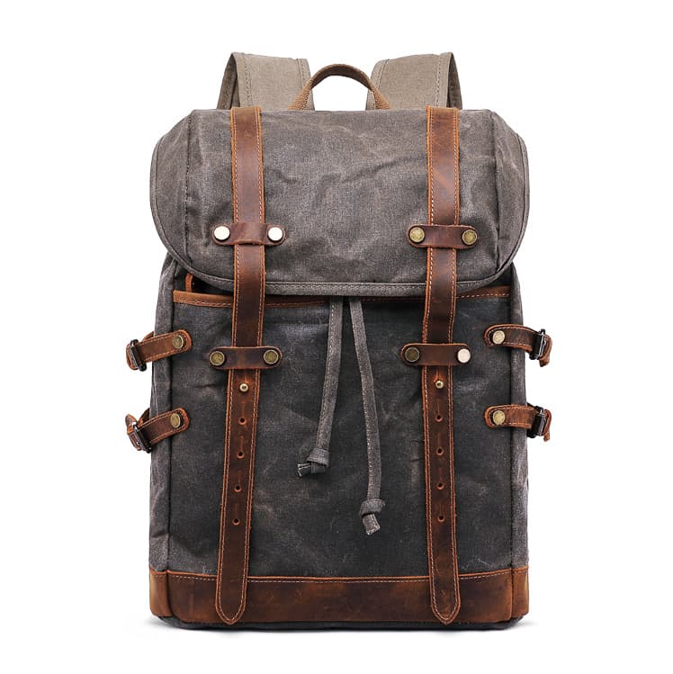VALMIO Batoh outdoorový Skaut 2.0 - tmavě zelený Zelená Objem 23 L
