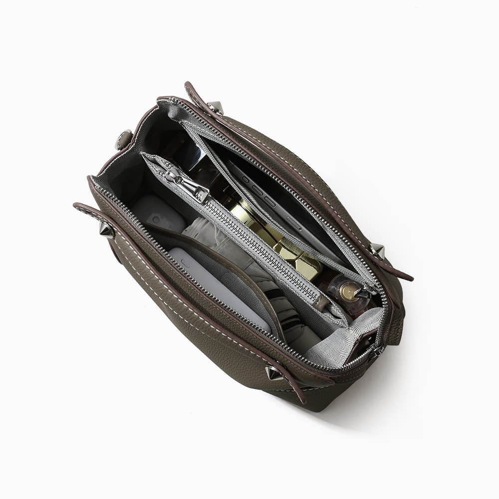 VALMIO Kožená dámská kabelka Kenora - černá 4
