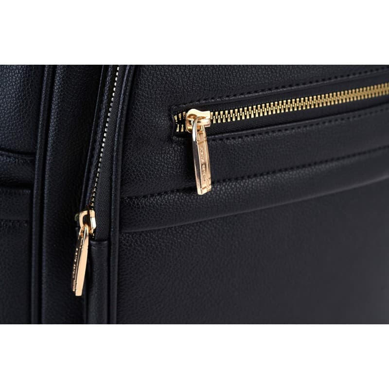 Pierre Cardin Dámský batoh WX37 511 černý Objem 12 L 5