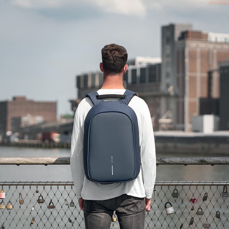 Bezpečnostní batoh, Bobby Hero XL, 17", XD Design, tmavě modrý 4