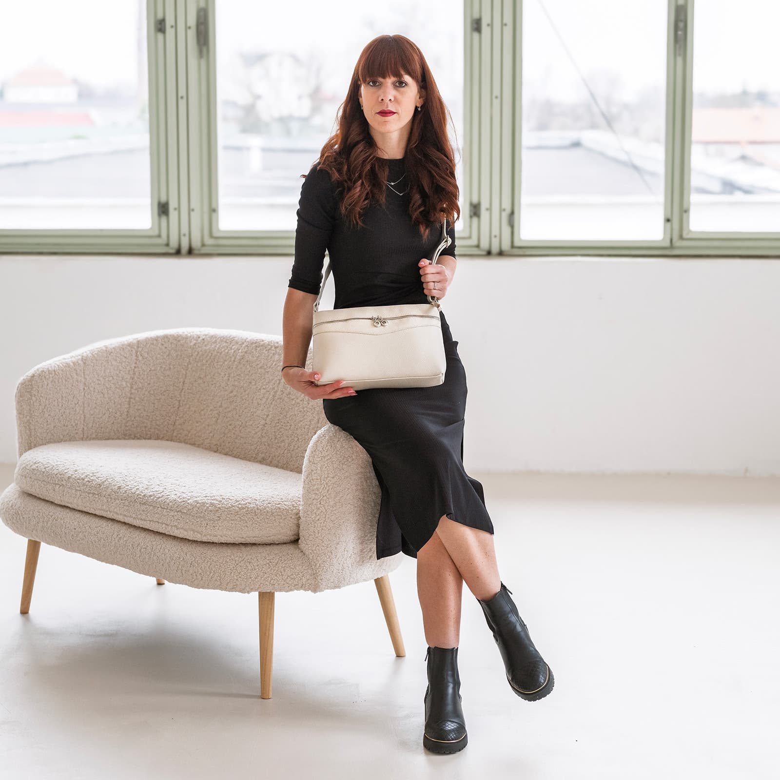 Kožená crossbody kabelka Italia Benea, modrá 6
