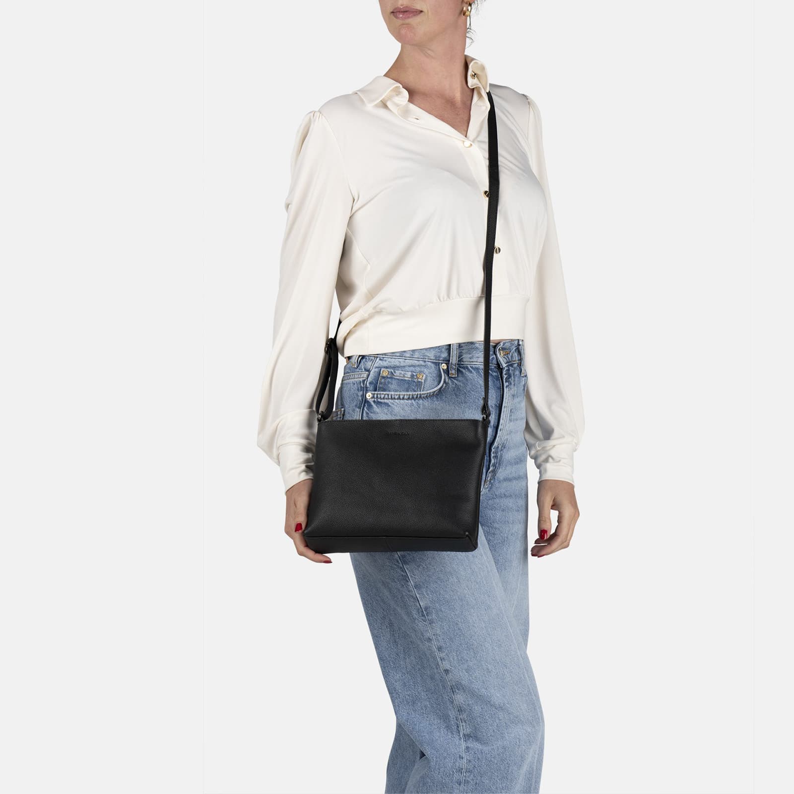 Crossbody kožená kabelka Burkely Jane, hnědá 5