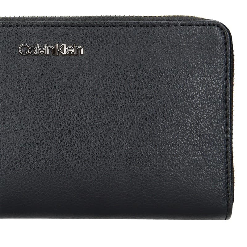 Peněženka Calvin Klein Petra 2