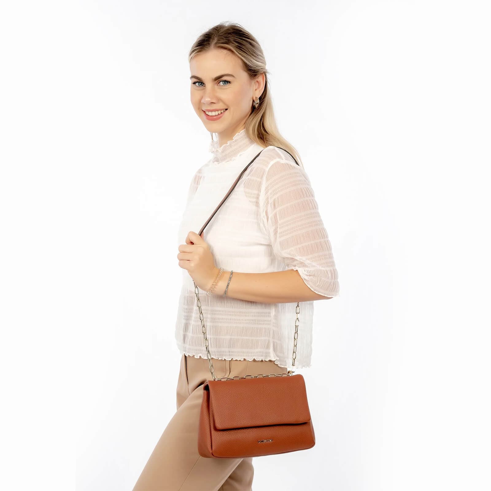 Crossbody kabelka Emily & Noah Liana, hnědá 6