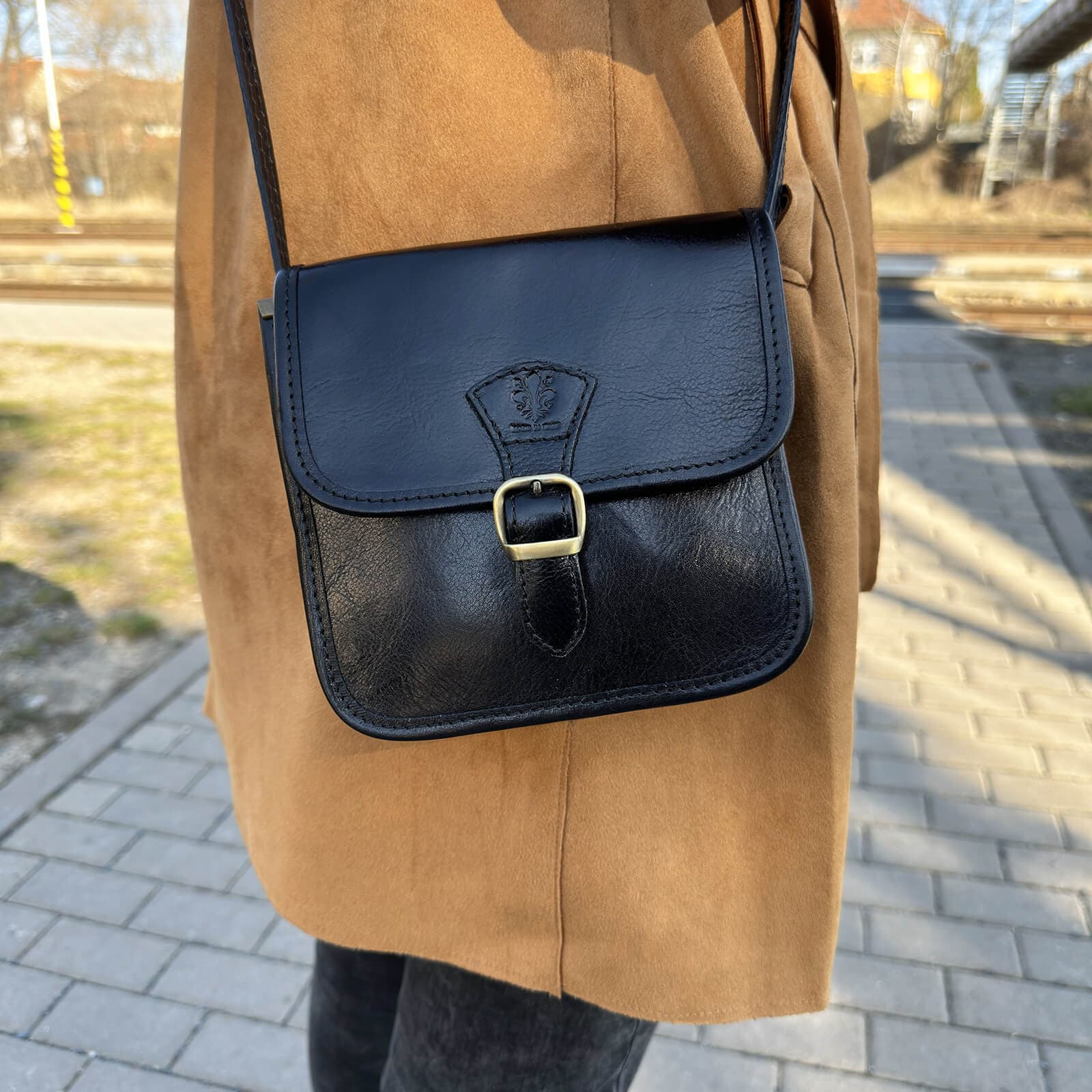 Crossbody kožená kabelka Italia Jitka, hnědá 6