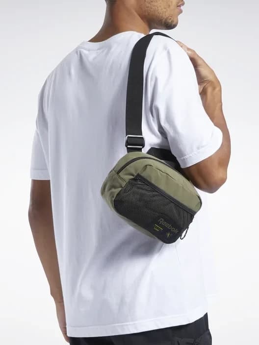 Reebok - Taška přes rameno CL Outdoor S