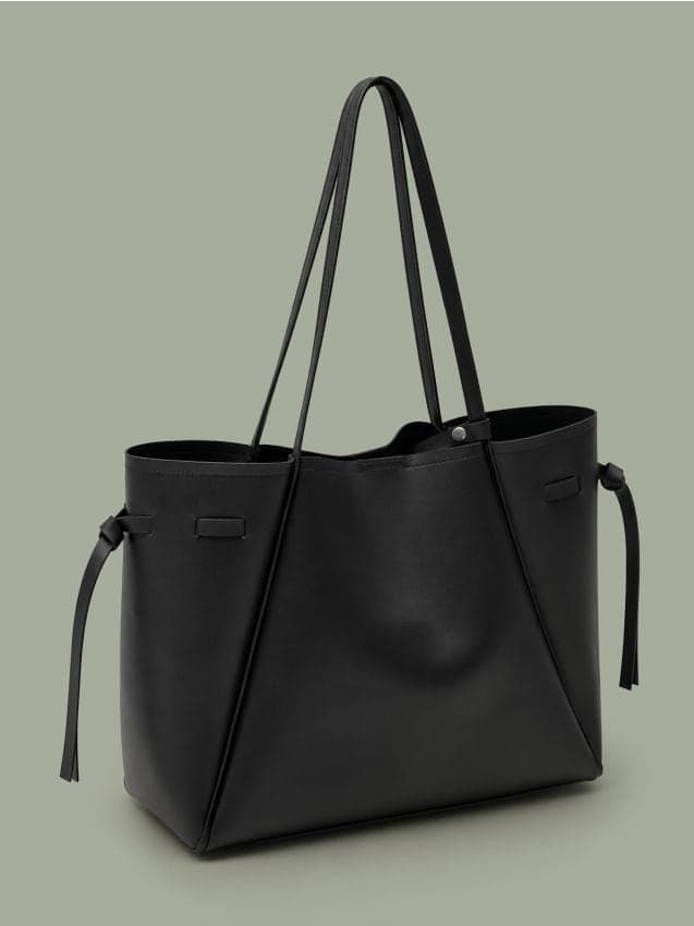 Shopper taška s kosmetickou taštičkou z umělé kůže, černá